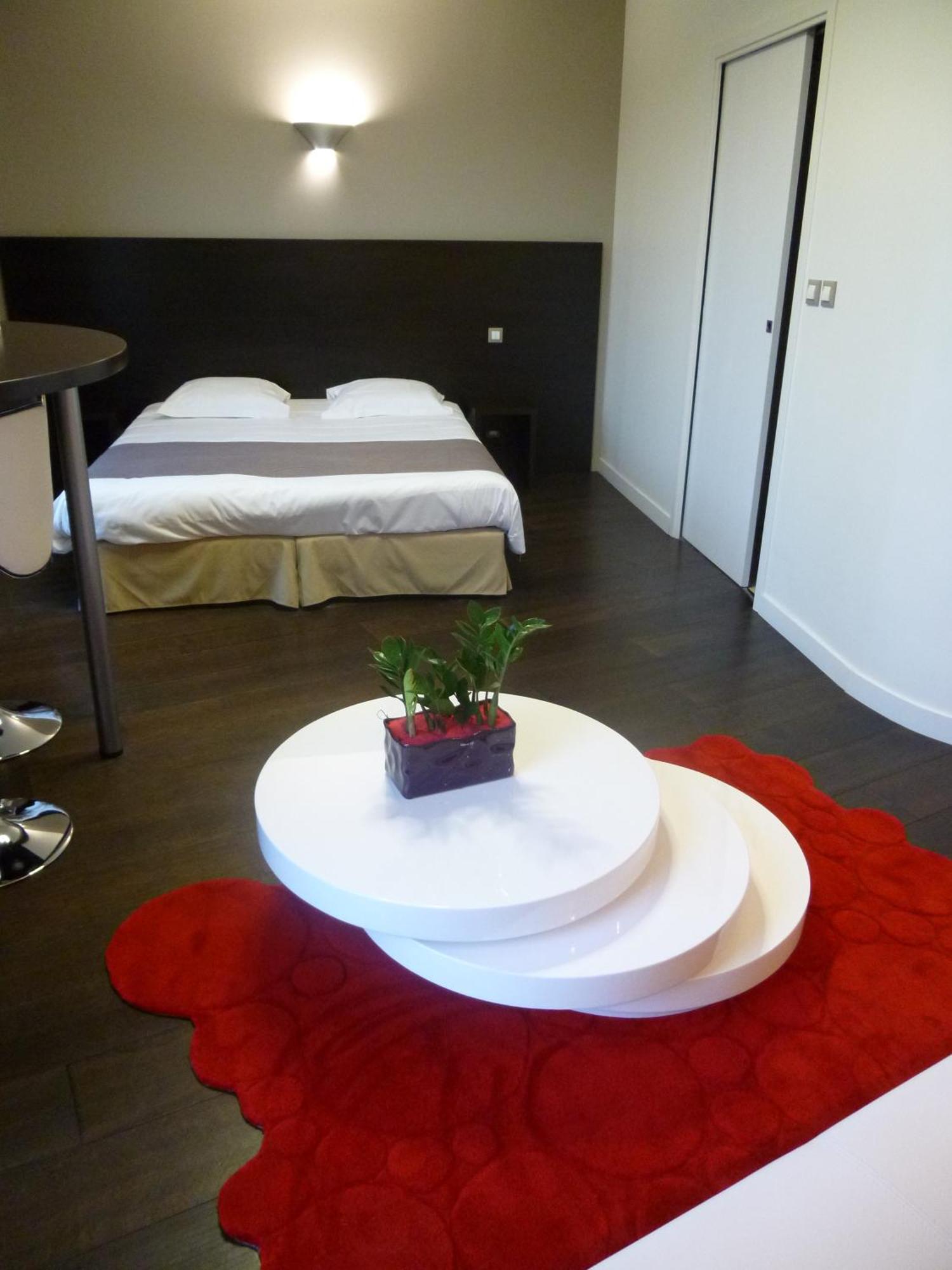 Logis Hotel Terre De Loire Belleville-sur-Loire Εξωτερικό φωτογραφία