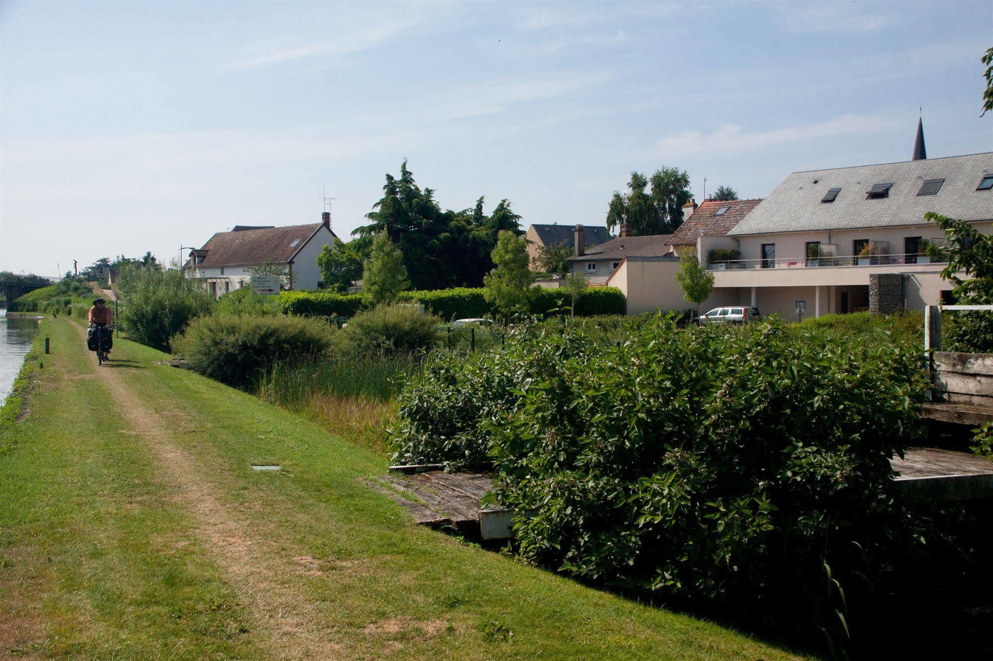 Logis Hotel Terre De Loire Belleville-sur-Loire Εξωτερικό φωτογραφία